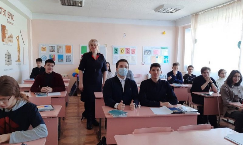 В Забайкалье школьники познакомились с профессией полицейского
